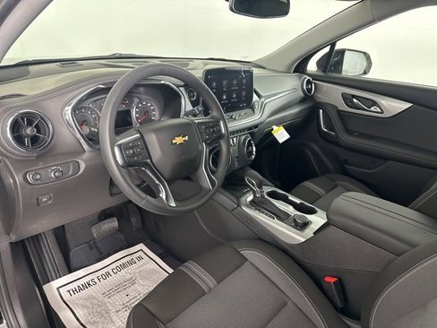 New 2025 Chevrolet Blazer LT w/ Convenience Package image 18