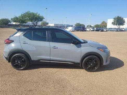 Used 2024 Nissan Kicks SR w/ SR Premium Package FWD image 5