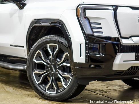 New 2025 GMC Sierra EV Denali image 3