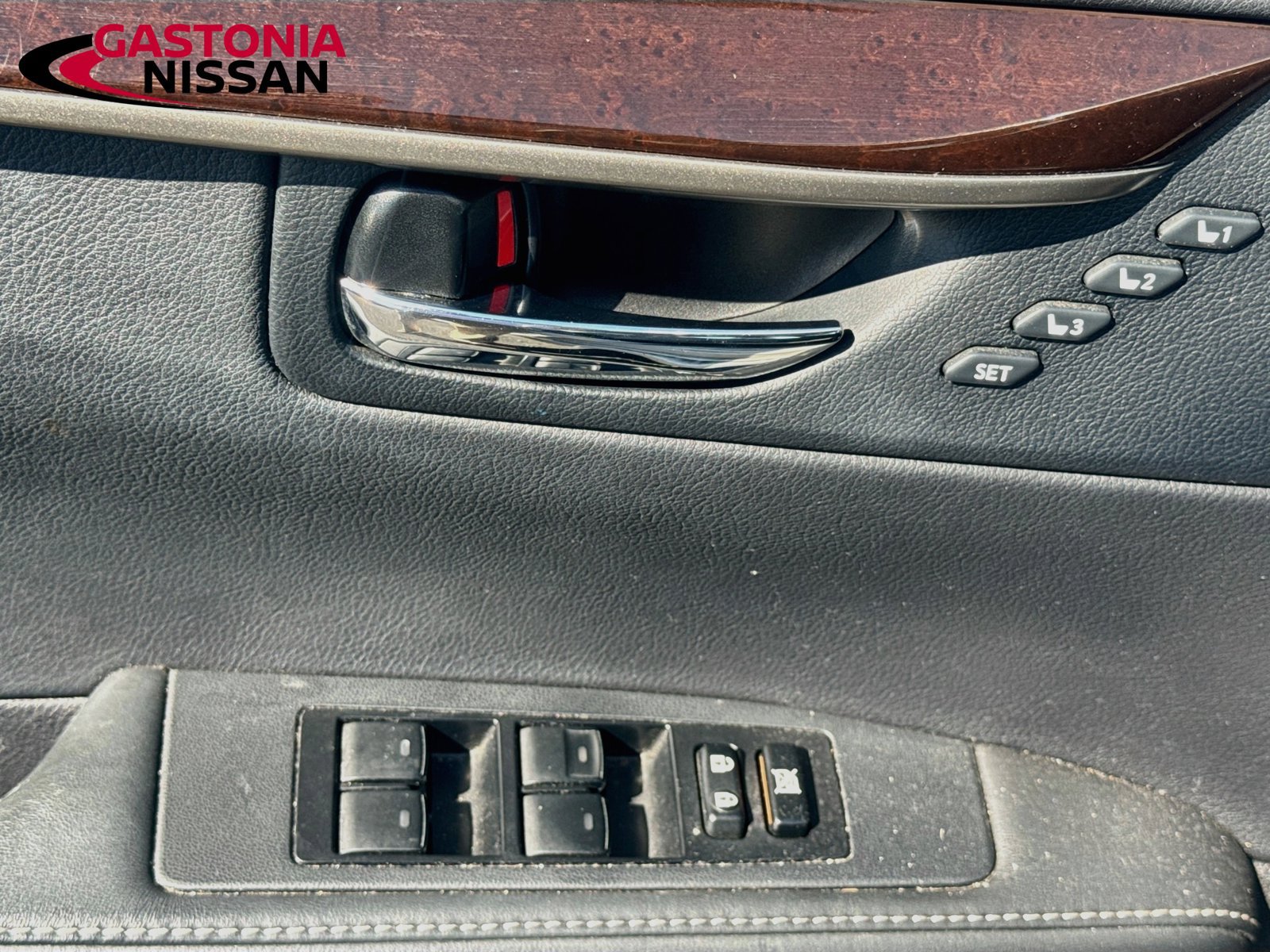 Used 2013 Lexus ES 350 w/ Luxury Pkg FWD image 22