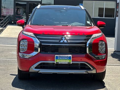 New 2025 Mitsubishi Outlander SEL image 10