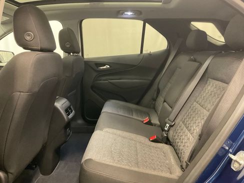 Used 2022 Chevrolet Equinox LT AWD/4WD image 35
