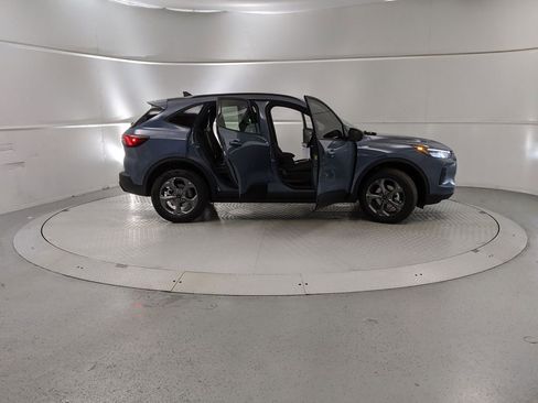New 2026 Ford Escape ST-Line w/ Tech Pack #1 AWD/4WD image 8