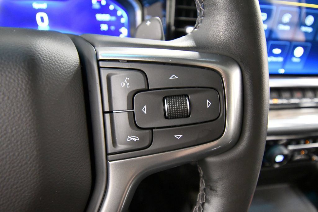Used 2024 Chevrolet Silverado 1500 RST AWD/4WD image 22