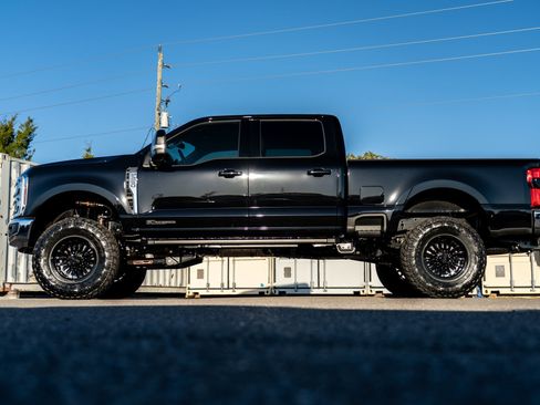 New 2026 Ford F250 Lariat w/ FX4 Off-Road Package image 7