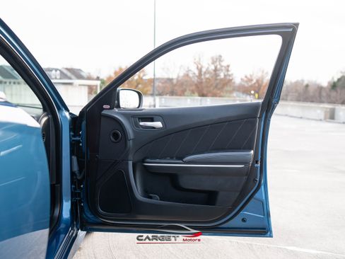 Used 2020 Dodge Charger Scat Pack w/ Driver Convenience Group image 42