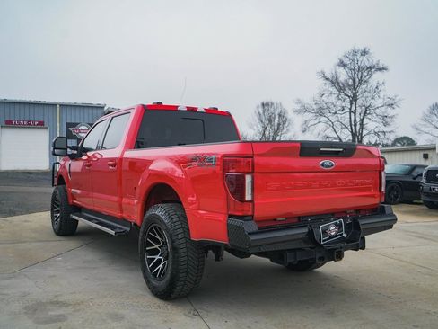 Used 2020 Ford F350 Lariat w/ Lariat Ultimate Package image 4