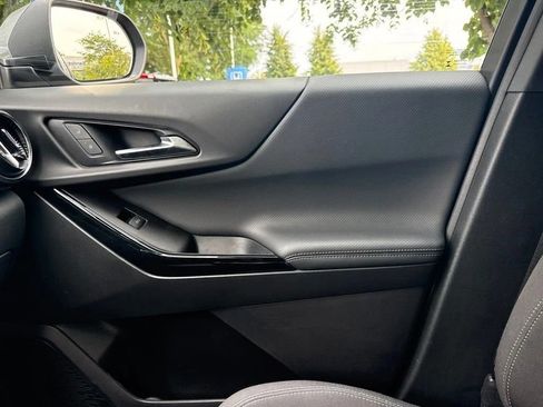 Used 2025 Chevrolet Equinox LT w/ Safety and Technology Package AWD/4WD image 30