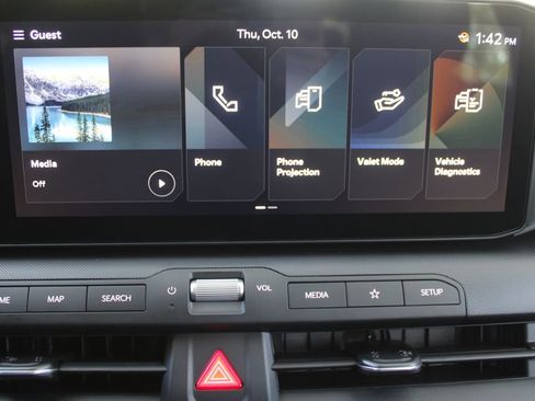 New 2025 Kia K4 EX image 34