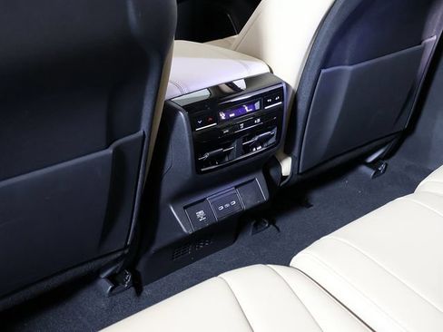 Certified 2026 Acura MDX SH-AWD image 16