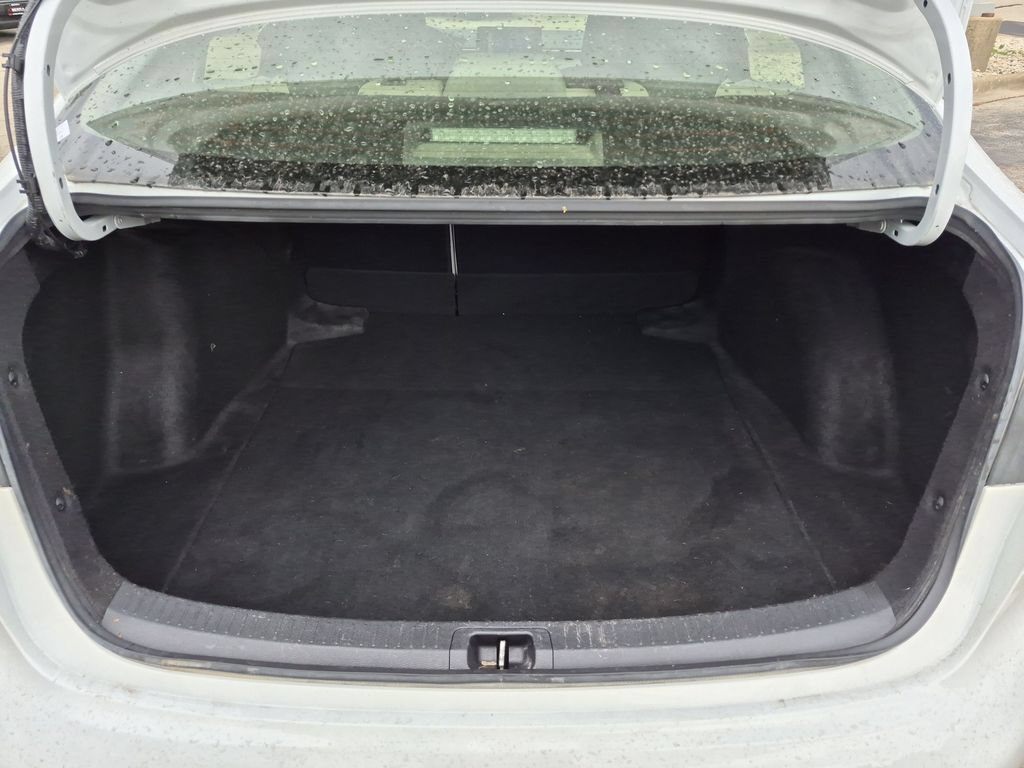 Used 2023 Toyota Corolla LE FWD image 33