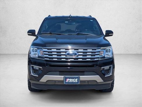 Used 2018 Ford Expedition Max Limited w/ Driver Assistance Package RWD image 2