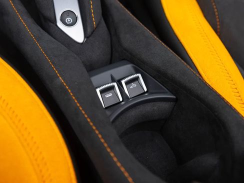 New 2027 McLaren 750S Spider RWD image 34