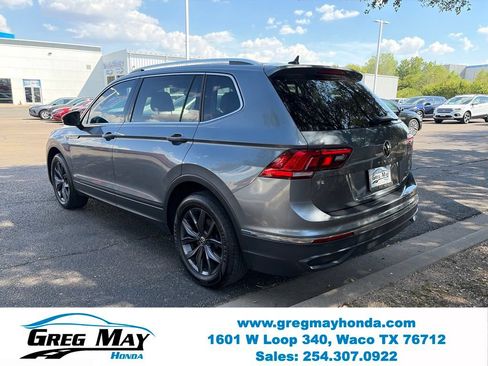 Used 2023 Volkswagen Tiguan SE FWD image 6