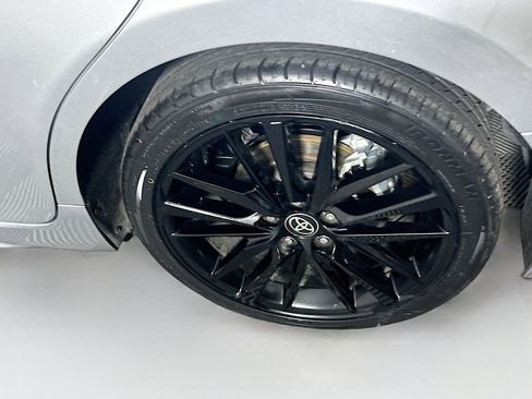 Used 2024 Toyota Camry XSE image 11