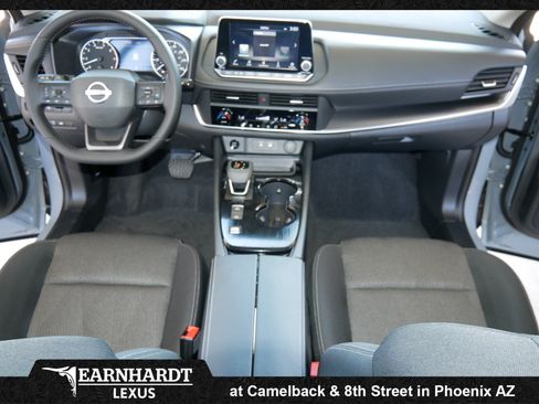 Used 2026 Nissan Rogue SV FWD image 26