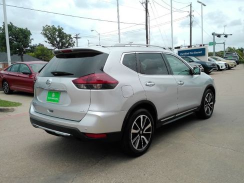 Used 2020 Nissan Rogue SL FWD image 6