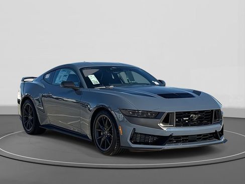 New 2025 Ford Mustang Dark Horse image 3