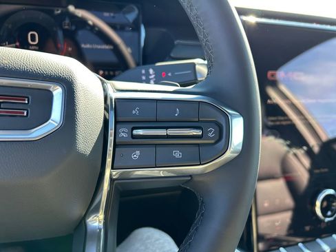 New 2026 GMC Acadia Elevation w/ Elevation Premium Package AWD/4WD image 22