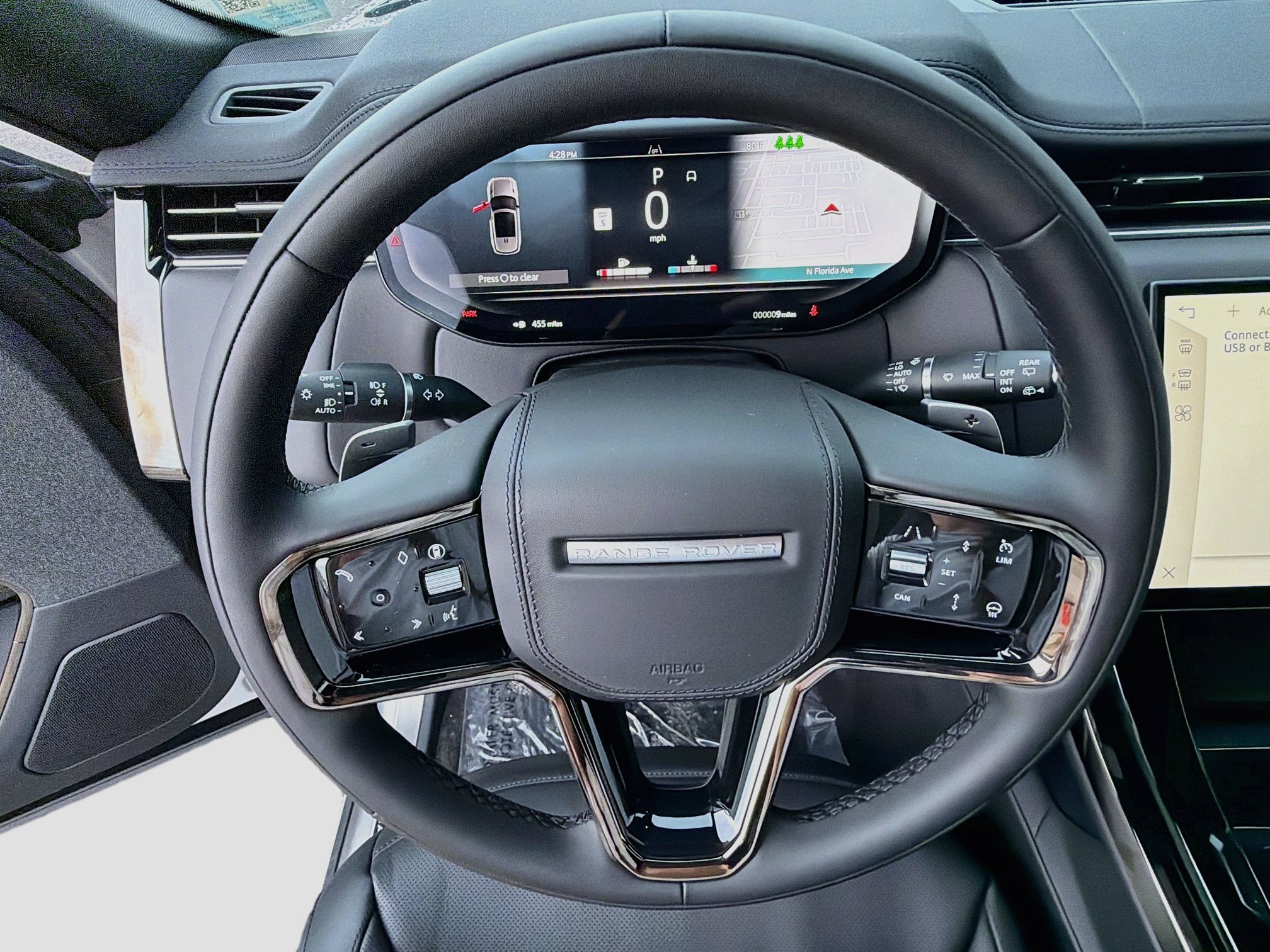 New 2026 Land Rover Range Rover Sport Dynamic SE AWD/4WD image 40