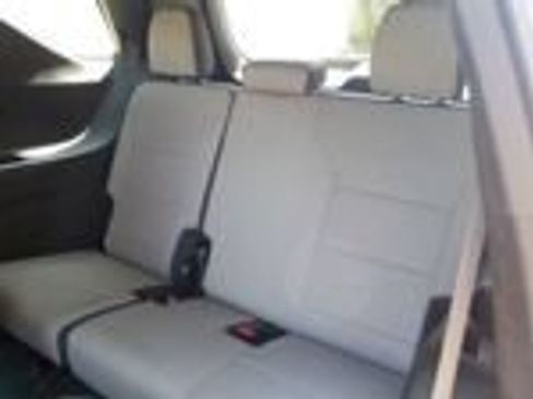 Used 2026 Chevrolet Traverse LT w/ Driver Confidence Package FWD image 26