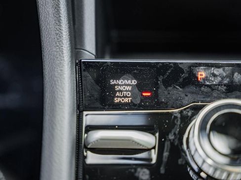 New 2025 Jeep Grand Cherokee Limited w/ MOPAR Finishing Package image 25