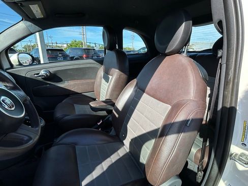Used 2012 FIAT 500 Sport w/ Safety & Sound Pkg FWD image 17