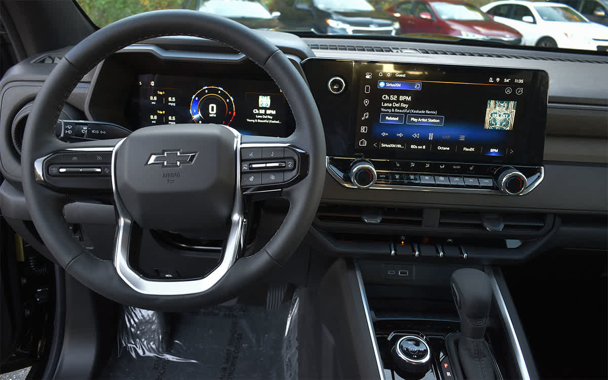 New 2026 Chevrolet Colorado Trail Boss AWD/4WD image 12