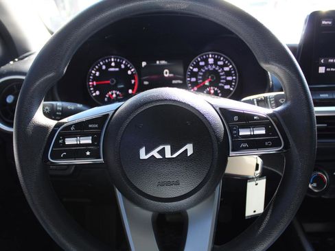 Used 2024 Kia Forte LXS FWD image 13