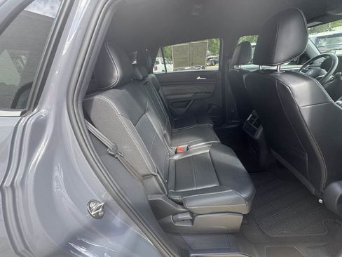 Used 2021 Volkswagen Atlas Cross Sport SE image 10