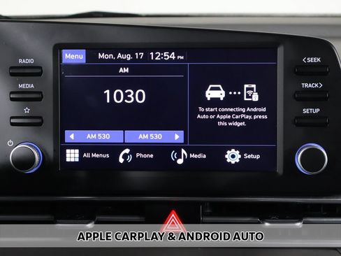 Used 2024 Hyundai Elantra SE FWD image 6