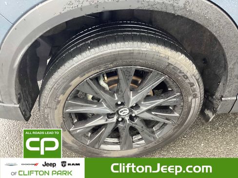 Used 2024 MAZDA CX-5 Carbon Edition image 29