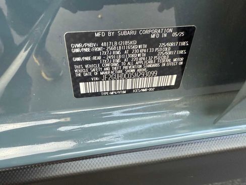 Certified 2025 Subaru Crosstrek 2.0i Premium image 29