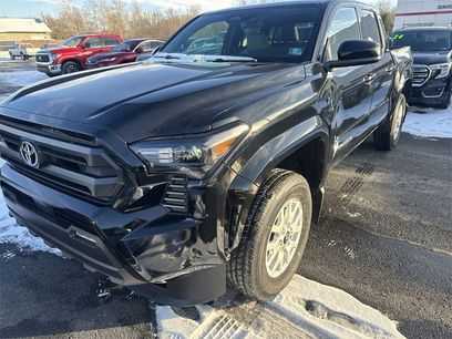 New 2026 Toyota Tacoma SR5