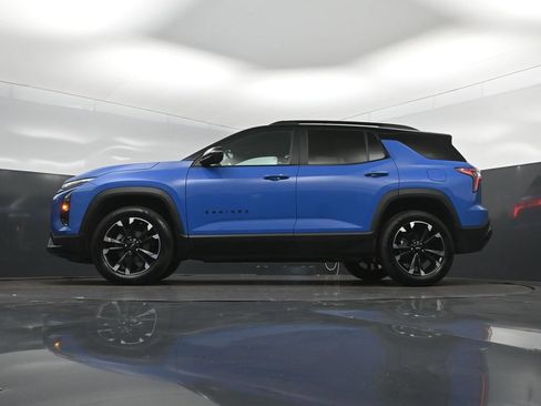 Certified 2025 Chevrolet Equinox RS w/ Safety and Technology Package FWD image 40