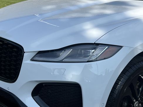Used 2026 Jaguar F-PACE R-Dynamic S AWD/4WD image 13