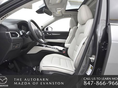 New 2025 MAZDA CX-5 AWD 2.5 S w/ Premium Plus Pkg image 28