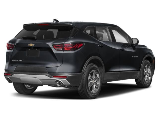 Used 2024 Chevrolet Blazer LT w/ Driver Confidence Package FWD image 3