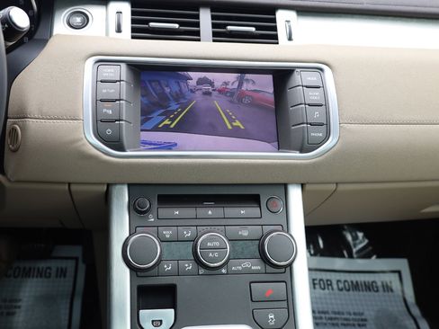 Used 2013 Land Rover Range Rover Evoque Pure Plus image 10