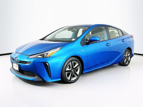 Used 2019 Toyota Prius XLE w/ Carpet Mat Package FWD image 3