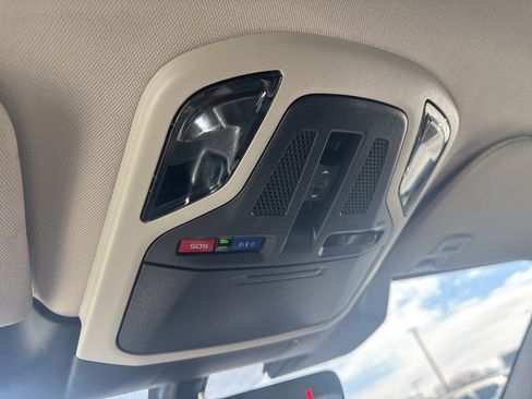 Certified 2025 Subaru Outback Onyx Edition image 23