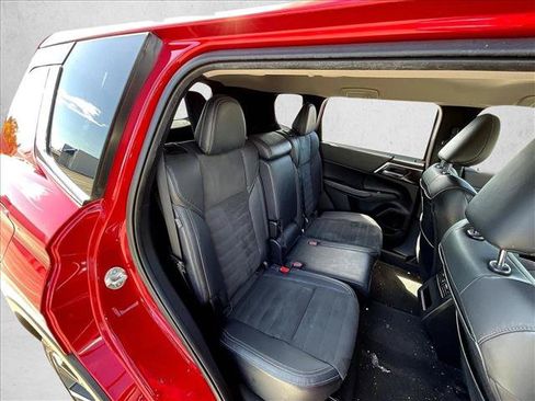 Used 2022 Mitsubishi Outlander SE FWD image 27