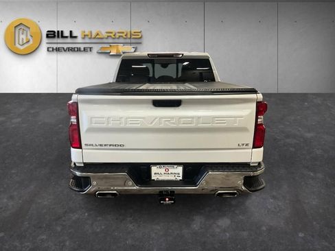 Used 2025 Chevrolet Silverado 1500 LTZ image 14