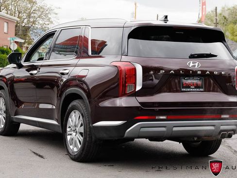 Used 2023 Hyundai Palisade Limited FWD image 17