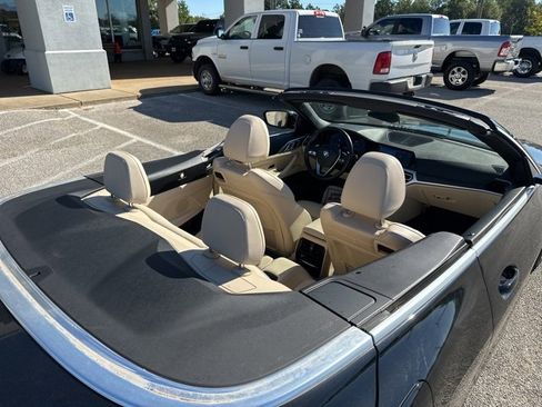 Used 2022 BMW 430i Convertible image 34