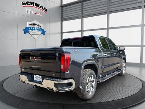 Used 2023 GMC Sierra 1500 SLT w/ SLT Premium Package AWD/4WD image 4