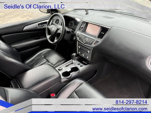 Used 2018 Nissan Pathfinder SL image 14