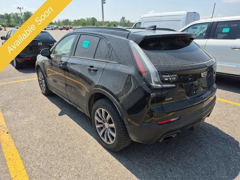 Used 2020 Cadillac XT4 Sport w/ Trailering Package AWD/4WD image 3