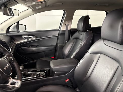 Used 2024 Kia Sportage EX FWD image 26