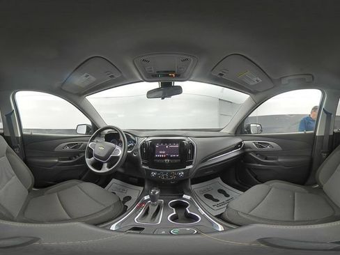 Used 2020 Chevrolet Traverse LS AWD/4WD image 12